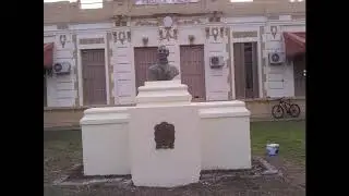 Escuela Gral San Mart&iacute;n N&deg; 294 Directora Marcela Collelo