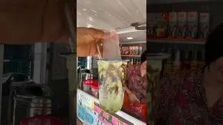 Bubble tea for $0.90 Bangkok so cheap #thailand #bangkok #food #adventure #live