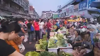 Small Market At Night Outside Orussey Market - My Travel Around Phnom Penh Market -Amazing Food View