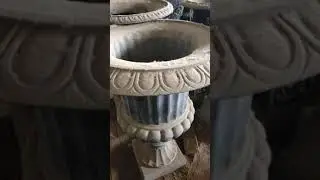 Classic European Hand made round shape cast iron urn planter, flowerpot antique