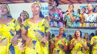MUNKAMBI IBWAGIRIZA AMA CHOLAL UKO YIZIHINJE UMUSI WANYUMA WA NOËLI MUNDIRIMBO NZIZA MUJANO YACU 