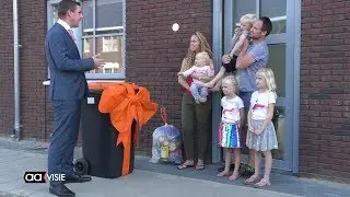Eerste oranje container in gebruik genomen in Almelo