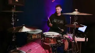 Rap Beat with live recorded Drums - 