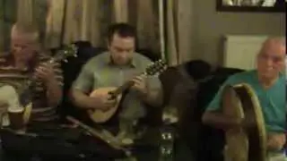 MOV002