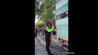 น้องๆทีมหมอนทอง ถึงพัทยาแวะทานข้าว | ร้านวิวดีติดทะเล