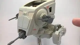 KREED'S COLLECTION Scout Walker &  AT-ST Driver