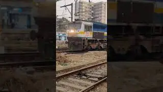 12619 Matsyagandha Express entering Lokmanya Tilak Terminus | Konkan railway | IndianRailway #shorts