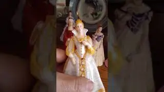 Fabulous 4 Oaks Estate Sale Vintage Figurines