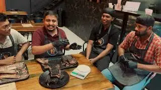😲🦖 Dino Ribs @smokyman_bistro 🤤 have you tried before😋
