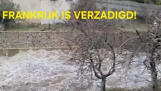 #26011 Het blijft maar regenen!