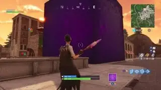 FORTNITE CUBE IS STARTING TO DESTROY TILTED TOWERS