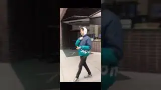 The ape is back ! Fuck supreme