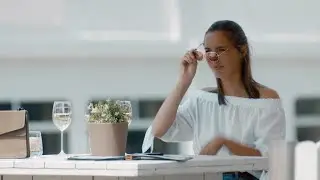 Vrouw Denkt Dat Ze Ten Huwelijk Wordt Gevraagd | Hoe Zal Ik Het Zeggen?