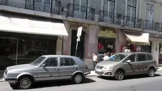 Lisbon 25 tram