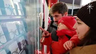 Barcelona Giving Machine (English)