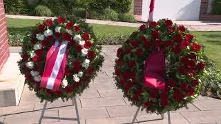 Kranzniederlegung 2025 - KZ-Mahnmal Wiener Neudorf