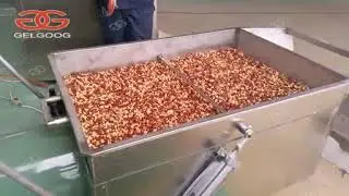 Cooling cart for roasted raw materials