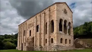 Places to see in ( Asturias - Spain ) Santa Maria del Naranco