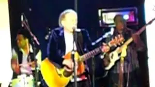 Me and Julio Down by the School Yard- Paul Simon at Joe Torres Safe at Home foundation Gala
