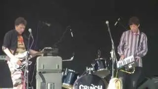 Playing In Poundland - Fakebit Polytechnic live @ Carshalton Environmental Fair, Aug 2013
