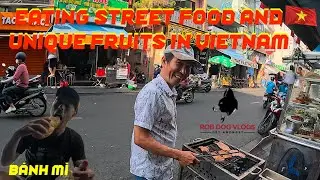 Trying street food and fruit's in Vietnam