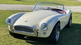 AC Cars convertie sa c&eacute;l&egrave;bre AC Cobra &agrave; l'&eacute;lectrique !