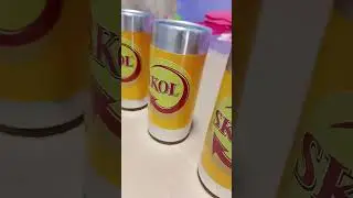 Copos artesanal com um procedimento profissional com algumas partes feito torneado
