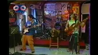 Dmente Comun - I am cholo (En TV Insomnio)