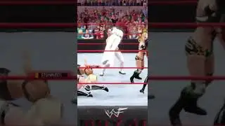 Taylor Momsen Eliminates Britney Spears | Women's Celebrity Royal Rumble