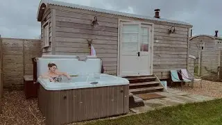 Avon farm Estate shepherd's hut 🛖