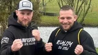 Squeeze The Neck Podcast Episode 192 - Professional Boxer Turned Grappler, Richie Gray 