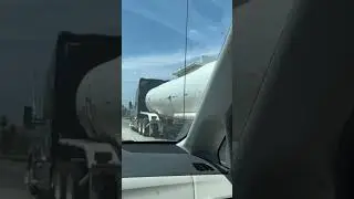 Acid Tanker Truck on Ventura #acid #tanker #truck #tankertruck