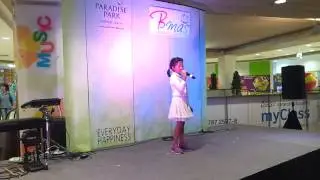 BMAS Paradise Park Concert 15 Dec 2013 น้องเกรซ