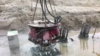 Koppensnellen heipalen met stofverneveling