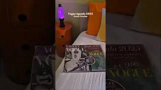 Vogue Agenda 2025 Green 🍀 #vogue #vogueagenda #magazine #inspo #aesthetic #unboxing #homedecor