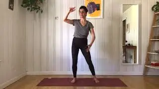 Postpartum recovery yoga / gentle postpartum stretches / gentle yoga / postpartum exercises