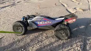 Arrma Typhon Grom brushless beast!