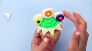 3 Eyed Monster Fondant Cupcake Tutorial
