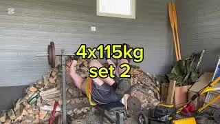 Paused military close grip bench press 6x115kg 2x4 115kg. (2x10 82kg) PR&rsquo;s 🤘🏻✨ BW 111,7kg.