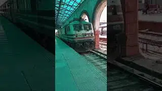 Intercity Express Superfast train reached at station 🥰😘😍😍😍 #shorts #viral please subscribe 🙏🙏