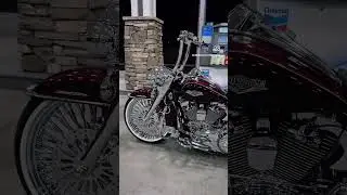 Custom Road King Cholo build. Harley Davidson meets Long Beach Custom Baggers ☎️ 562-449-7199