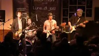 Paul Warren Band @ Moody jazz caf&egrave; 