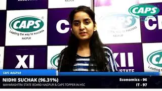 Nagpur's 1st topper Nidhi Suchak thanking the faculty of CAPS !!