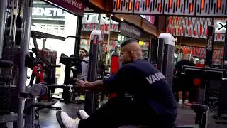 🦍 Exercise: Seated Row (Close Grip)Primary Muscle: Lats (Latissimus Dorsi)