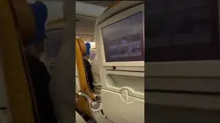 WHO EVER IS FARTING PLEASE STOP FARTING IT SMELLS BAD  INDIAN AIRLINES #indian #india #aeroplane