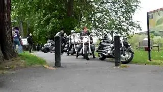 CHICKS ON BIKES ROCK