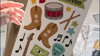 What&rsquo;s in the box?!? Ep. 7 - May 15, 2025 - Creative Memories unboxing