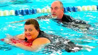 GRANDMA-TARD & GRANDPA-TARD GO SWIMMING!!!