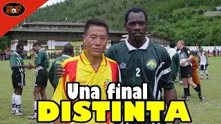 2002: Cuando el MALO jugó contra el PEOR