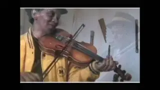 Rabeza TARIKA SAMMY (Clip Gasy)